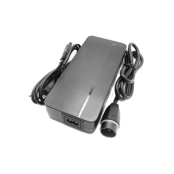 Chargeur Yamaha 42V / 4A (YMH500) 2